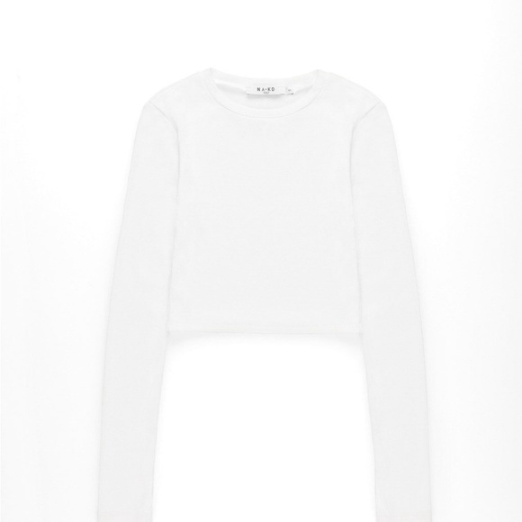 NAKD Ribbed Long Sleeve Crop Top - Picture 2 of 7